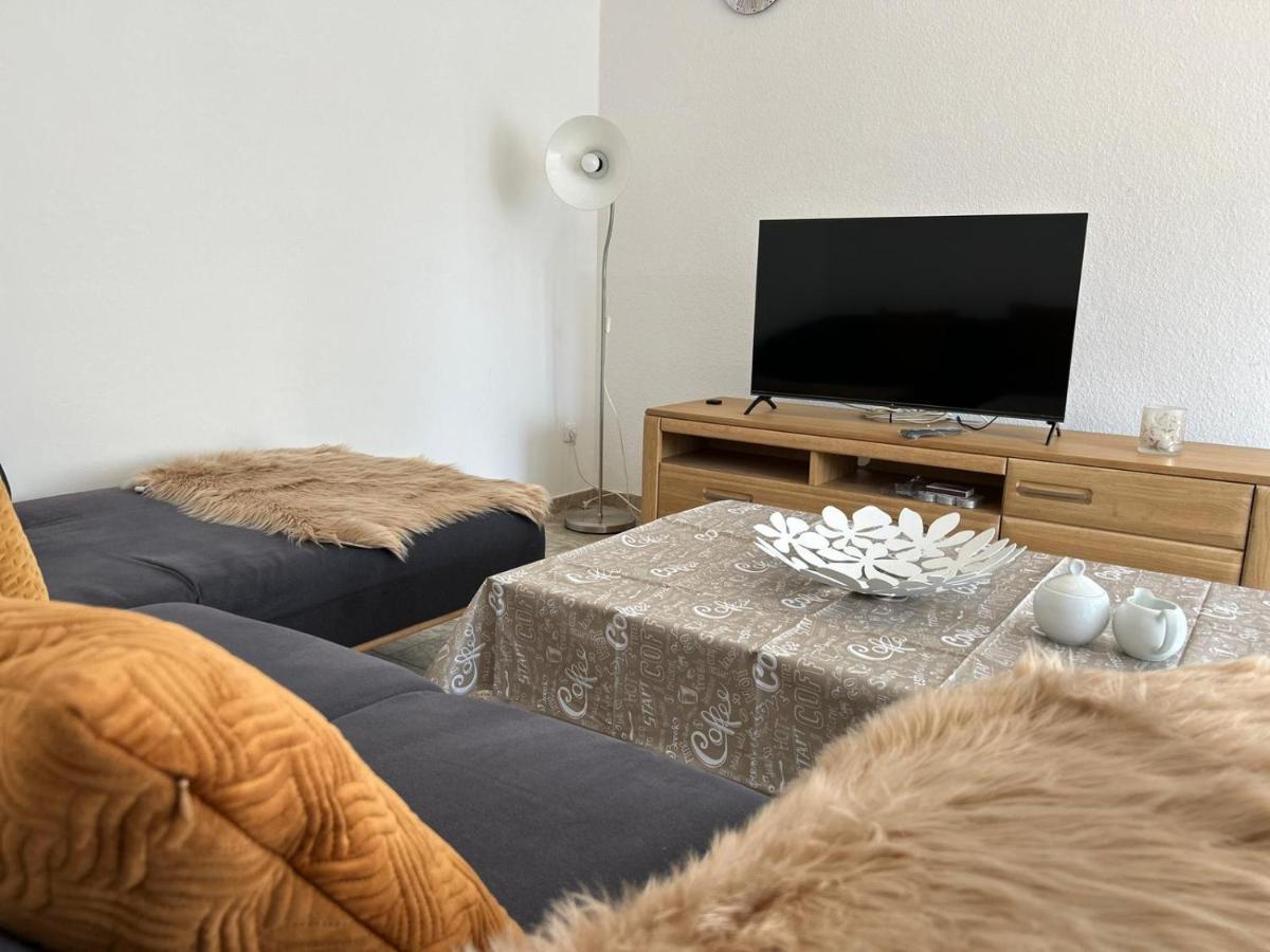 Апартаменти Gemuetliches Familienhaus - Fuehlt Euch Wohl Ольденбург Екстер'єр фото